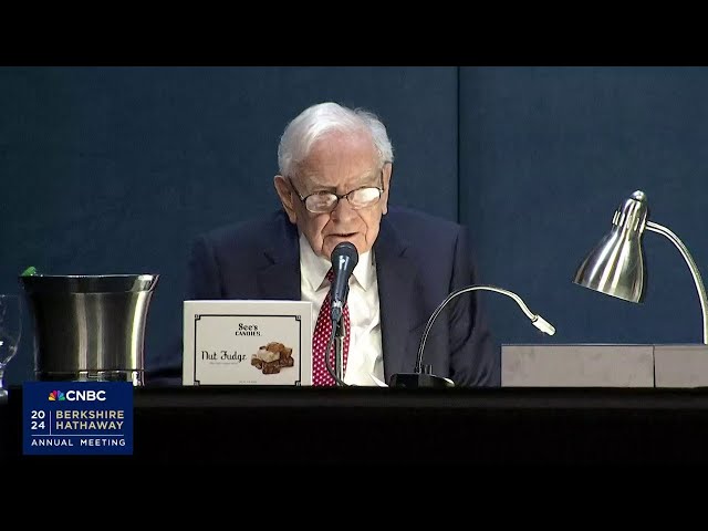 ⁣Buffett on his friendship with Munger: You cherish those people and you forget about the rest