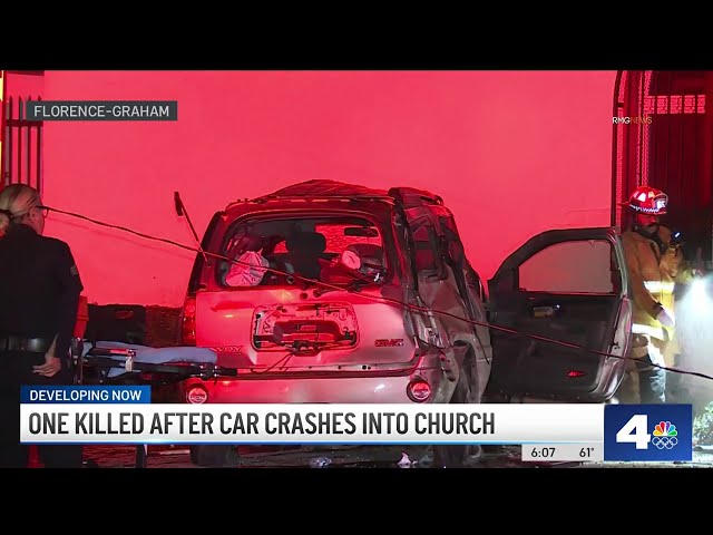 ⁣1 person killed after car crashes into South LA church