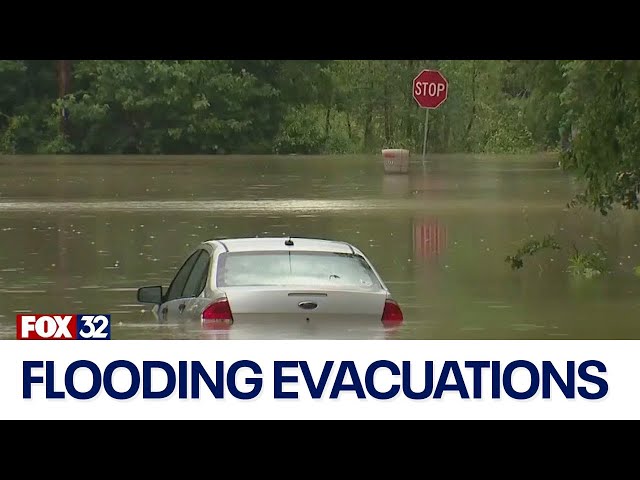 ⁣Evacuations ordered amidst severe flooding in Houston
