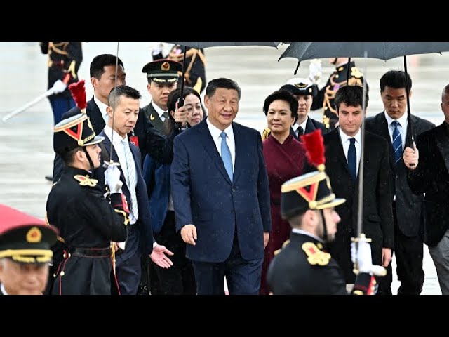 ⁣Arrivée du président chinois en France pour une visite d'État