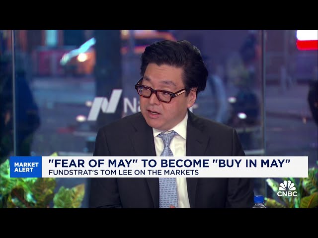 ⁣Fundstrat's Tom Lee: Inflation is going to 'cool pretty dramatically' in the second h