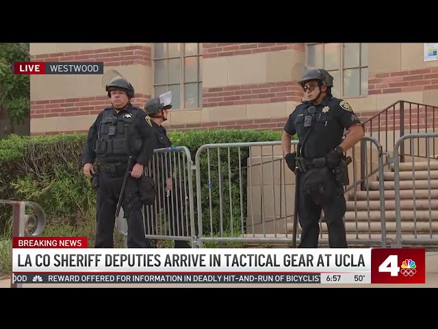 ⁣Law enforcement officers on UCLA campus as students return