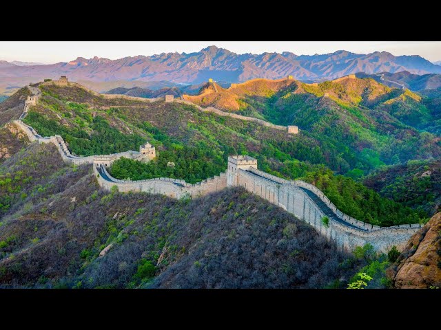 ⁣Live: Jinshanling Great Wall reveals its true splendor in summer
