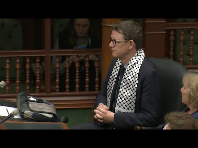 ⁣Three MPPs kicked out of Ont. legislature for wearing keffiyeh