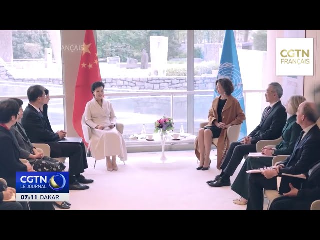 ⁣Peng Liyuan et Audrey Azoulay conviennent d'approfondir la coopération entre la Chine et l'