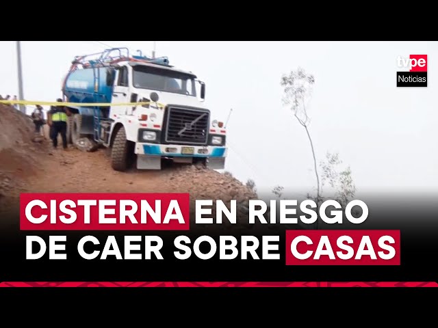 ⁣San Juan de Miraflores: cisterna a punto de caer sobre viviendas en asentamiento humano
