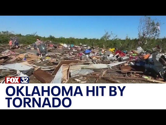 ⁣Tornadoes rip through Oklahoma