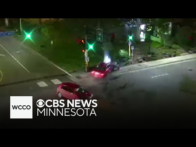 ⁣Video shows car narrowly missing pedestrian in Minneapolis crash