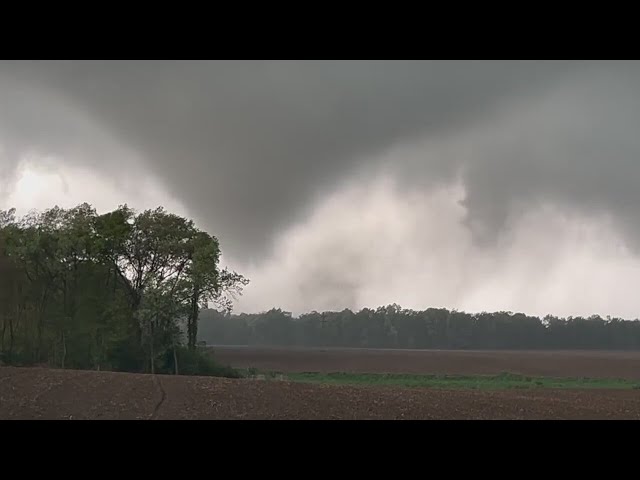 ⁣Tornadoes in west Michigan prompt state of emergency