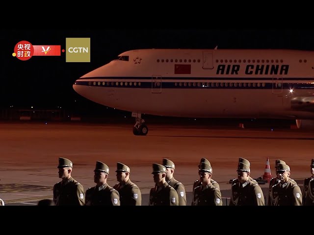 ⁣Chinese President Xi Jinping arrives in Budapest