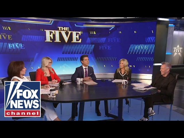 ⁣‘The Five’: Jon Stewart calls Biden ‘old’