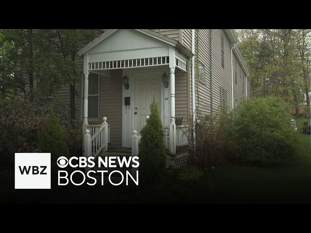 ⁣FBI searches Stoneham home tied to convicted sex offender
