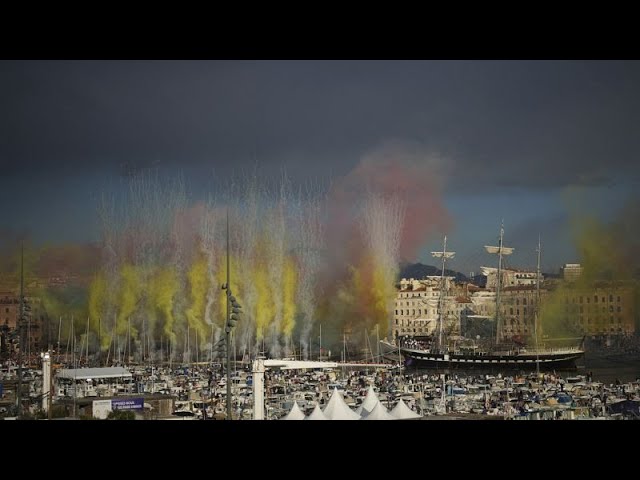 ⁣Le relais de la flamme olympique est lancé à Marseille