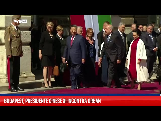 ⁣Budapest, presidente cinese Xi incontra Orban