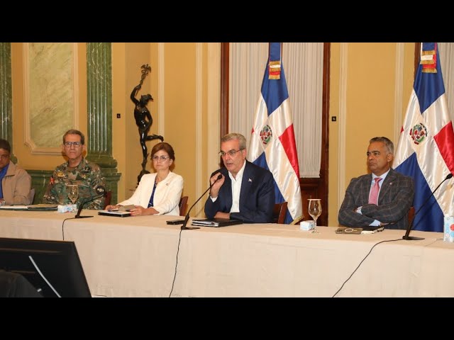 ⁣#SegundaEmisión| Presidente Abinader encabeza reunión de emergencia por lluvias