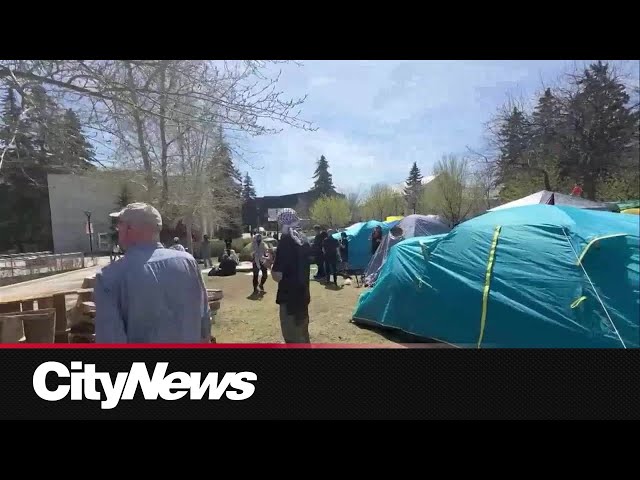 ⁣Pro-Palestinian protestors set up encampment at UCalgary campus