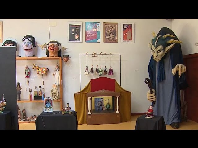 ⁣NO COMMENT: Una exposición de marionetas muestra tradiciones de todo el mundo en España