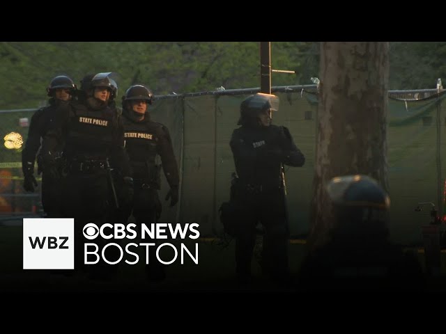 ⁣Police break down tent encampment on MIT campus