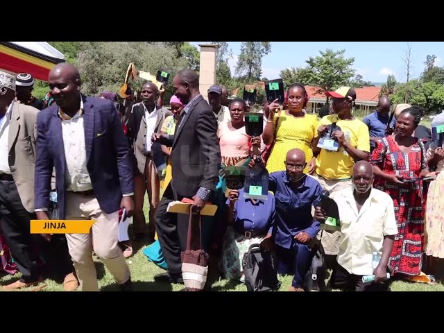 ⁣Busoga sub-region receives hand hoes from OPM - Kaboyo cautions farmers against selling them off