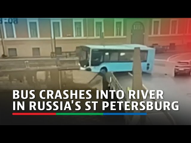 ⁣Bus crashes into river in Russia's St Petersburg