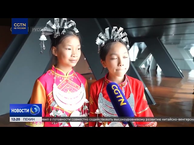 ⁣Детский хор из Хайнаня пригласили на экскурсию в штаб-квартиру Медиакорпорации Китая