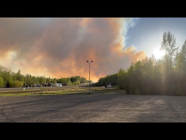 ⁣Update on wildfires burning near Fort Nelson, B.C. | WILDFIRES IN CANADA