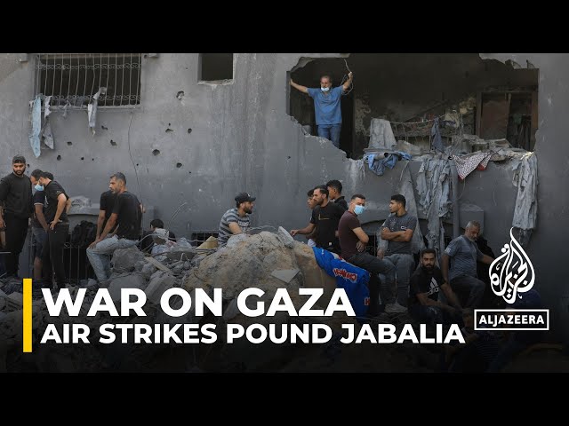 ⁣Israeli air strikes bombard Jabalia refugee camp in northern Gaza