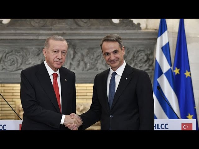 ⁣Streit oder eitel Sonnenschein zwischen Athen und Ankara? Mitsotakis trifft Erdogan