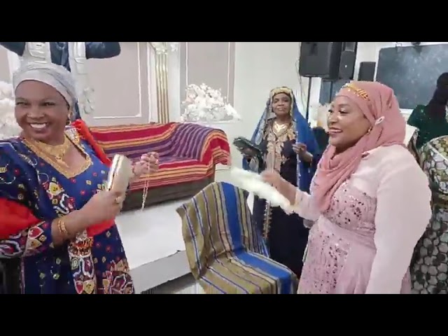 ⁣EN DIRECT DE PARIS : Woukoumbi Mariage de Omar Ahamada Ali [Kadiry]et Samantha Chaarani Azumou❣️