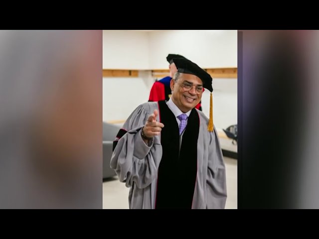 ⁣Gilberto Santa Rosa recibe doctorado honoris causa de Berklee