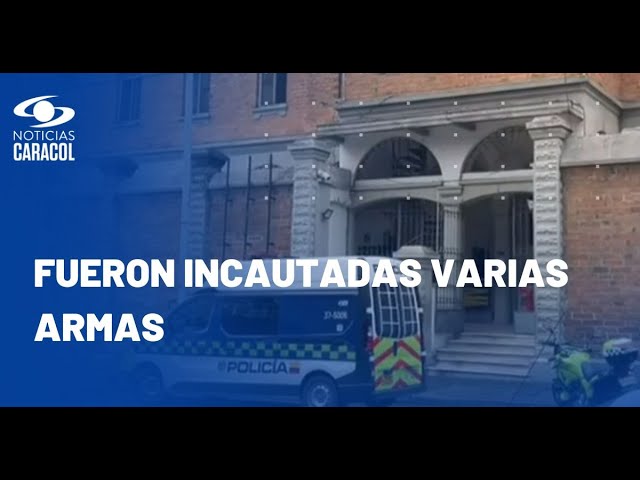 ⁣Un amotinamiento en estación de Policía deja cuatro heridos en Medellín