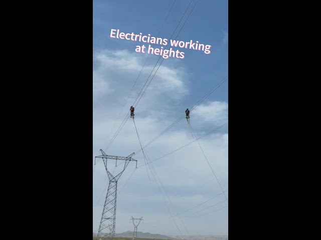 ⁣Working in the sky! See how electricians do their job in China's Xinjiang