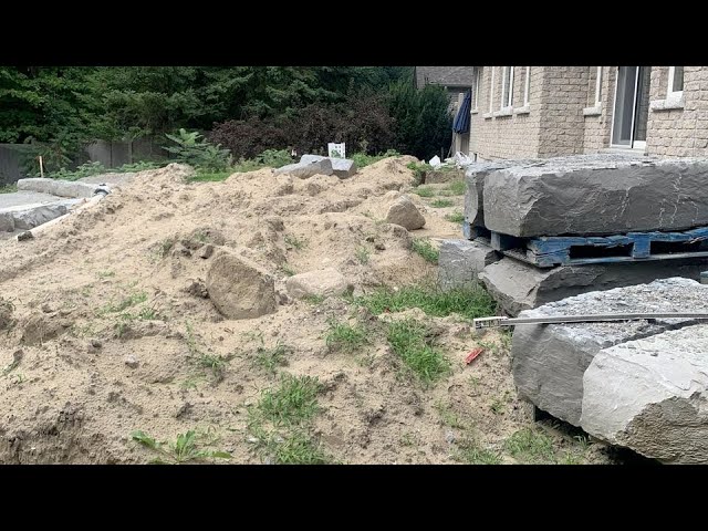 ⁣Barrie, Ont. men charged with fraud in connection with alleged pool installation scam