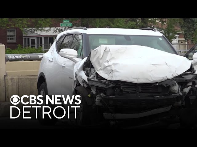 ⁣Crash after Detroit police chase leaves 6 hurt, Goff signs contract extension and more top stories