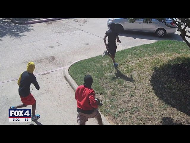 ⁣3 suspects plead guilty to robbing Fort Worth postal worker for 'arrow key'