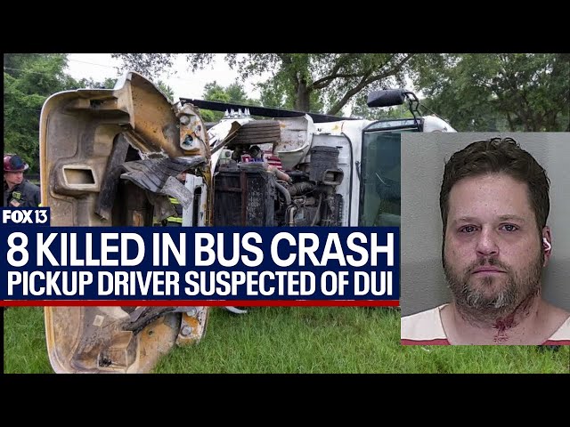 ⁣8 farmworkers killed in bus crash caused by suspected drunk driver