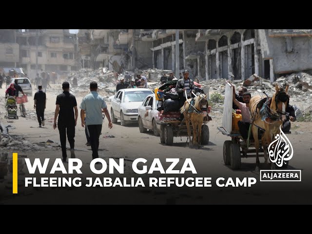 ⁣Palestinians flee Jabalia as Israeli military increase attacks on northern Gaza
