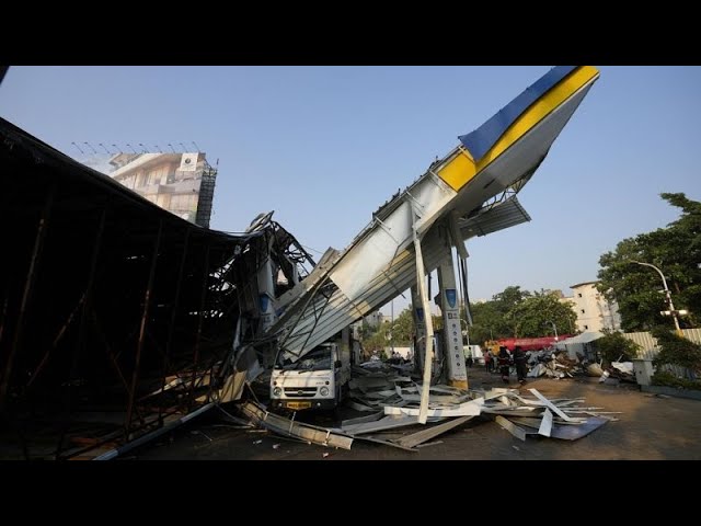 ⁣Inde : au moins 14 morts dans l'effondrement d'un panneau publicitaire