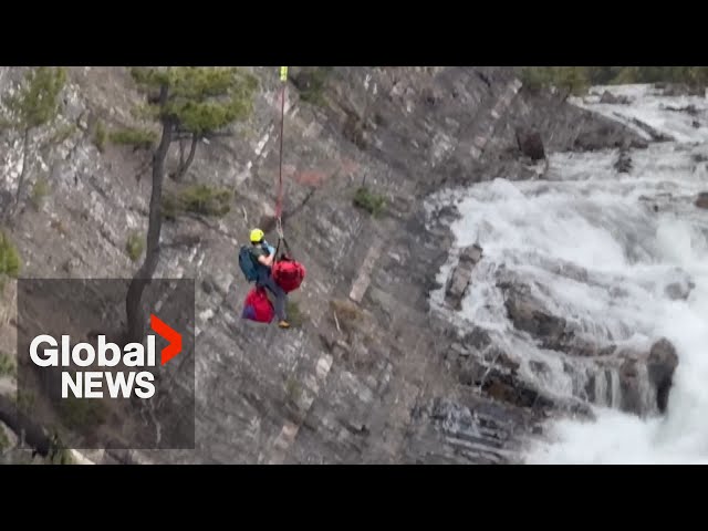 ⁣Alberta family seek good samaritans who helped son after 6-storey fall at Banff's Bow Falls