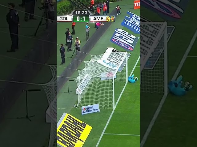 ⁣¡DE LOS MEJORES GOLES EN CLÁSICOS!  El tremendo golazo de PAUL AGUILAR #shorts