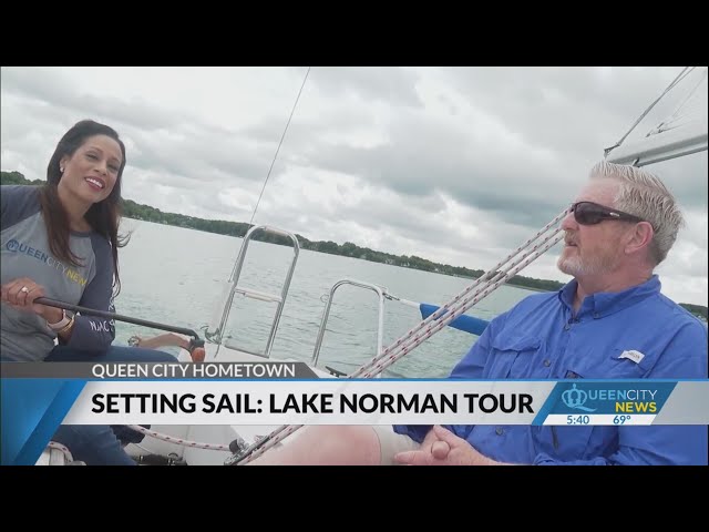 ⁣Anchor Alicia Barnes takes us sailing on Lake Norman