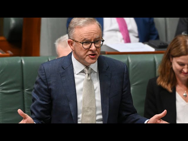 PM blames the Opposition's 'broken system' amid migration forecast questions