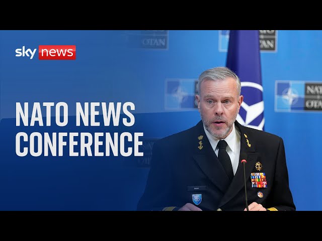 ⁣Watch live: Ukrainian Chief of Defence joins NATO news conference