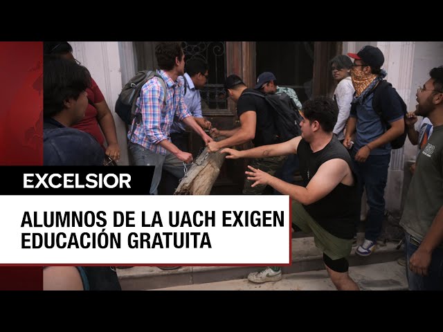 ⁣Universitarios toman Rectoría de la UACh para exigir colegiaturas gratuitas