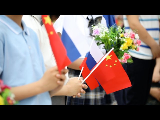 ⁣GLOBALink | President Xi welcomes Russian counterpart Putin
