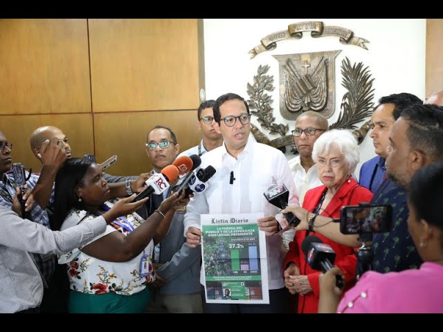 ⁣PRM solicita sancionar con 200 salarios mínimos a Fuerza del Pueblo por publicar encuesta