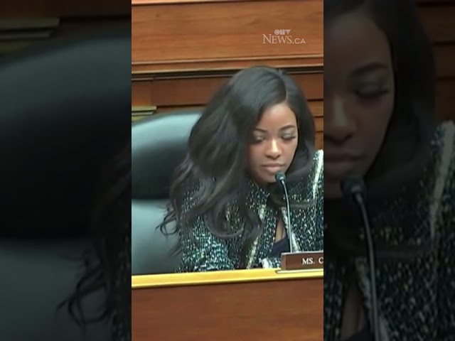 ⁣Chaos at U.S. hearing after fake eyelashes comment