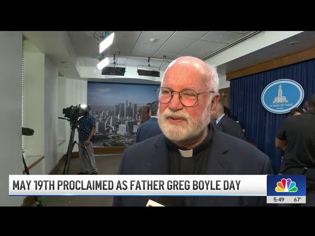 ⁣LA proclaims May 19 as Father Greg Boyle Day