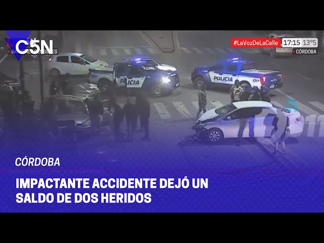 ⁣IMPACTANTE ACCIDENTE en CÓRDOBA: manejaba a toda velocidad y chocó contra otro auto