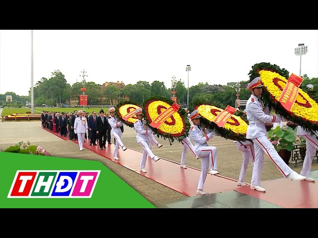 ⁣Lãnh đạo Đảng, Nhà nước vào Lăng viếng Chủ tịch Hồ Chí Minh | THDT